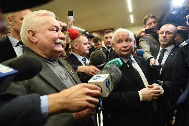 Wałęsa wyśmiał Kaczyńskiego za internet. Wstydliwa sprawa