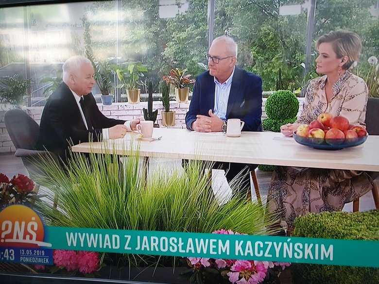 TVP wyjaśnia, dlaczego Olszański ma odejść z "Pytania na śniadanie". W komunikacie niezbyt miła sugestia