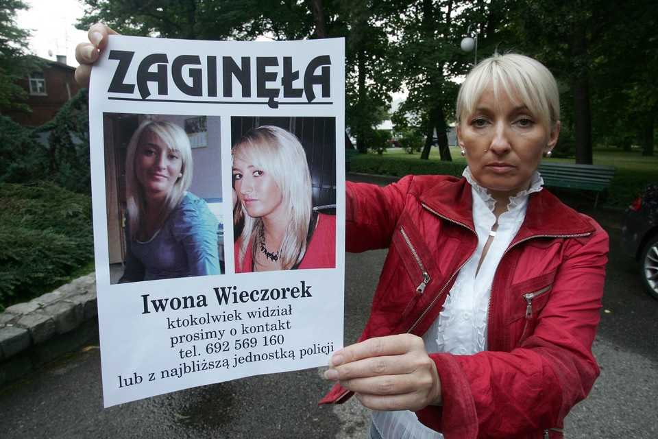 Mama zaginionej Iwony Wieczorek: córki nie ma już 9 lat