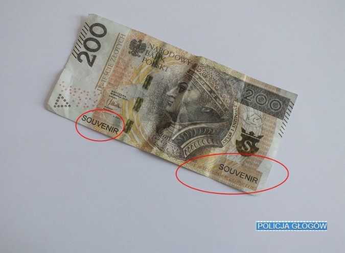 Uwaga, policja ostrzega! Fałszywe banknoty w obiegu. Odróżnia je tylko jeden szczegół