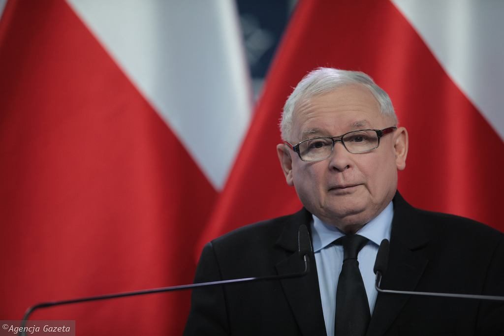 Kaczyński po nocnej naradzie PiS wygłosi oświadczenie. Temat oficjalnie nieznany