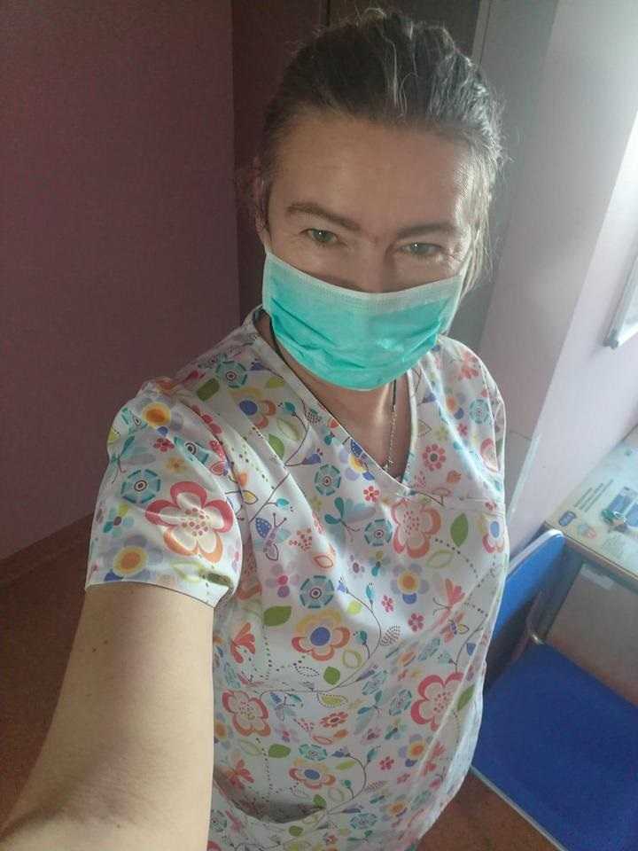 Położna z Nowego Targu napisała, że w szpitalu brakuje maseczek. Została zwolniona dyscyplinarnie