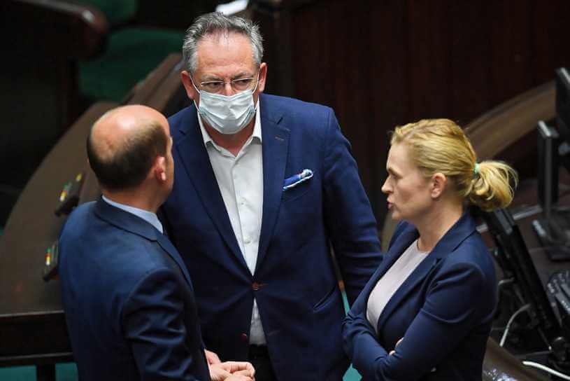 Awantura w Sejmie podczas debaty o wotum nieufności wobec Łukasza Szumowskiego