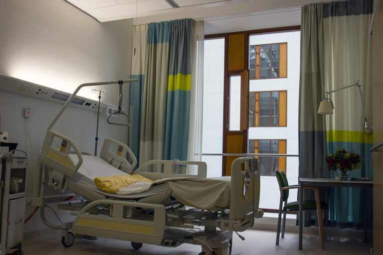 Rodzina odłączyła respirator przez pomyłkę? 40-letni pacjent zmarł