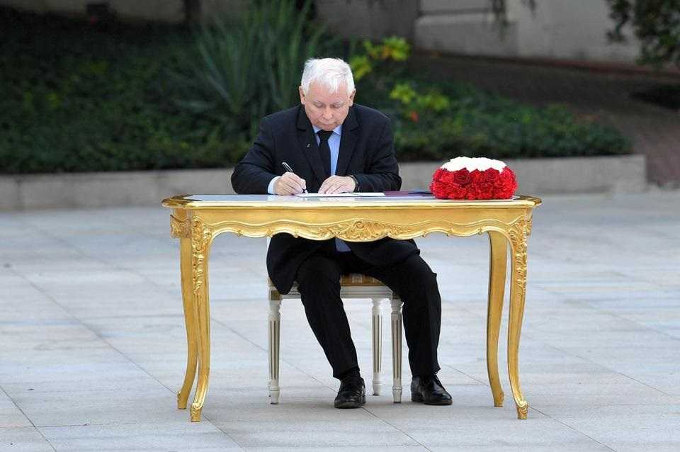 Kaczyński miał robiony test na koronawirusa. Zna już wynik