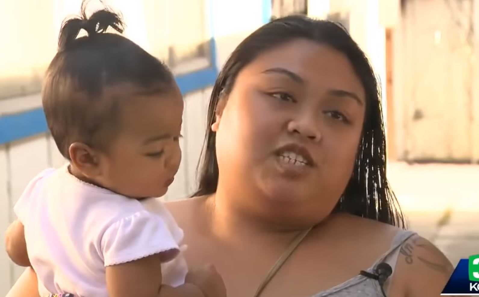 Matka opisuje jak pitbull ciągnie jej córeczkę za pieluszkę ratując w ten sposób dziecko przed pożarem
