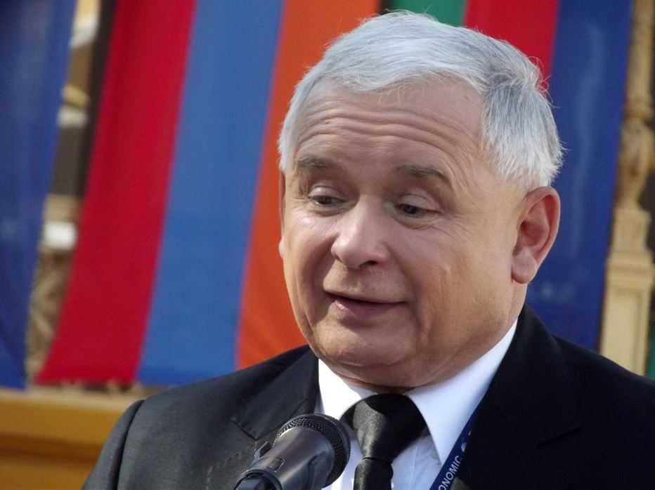 Jarosław Kaczyński atakuje Donalda Tuska. "Bardzo często jego punkt widzenia jest zbieżny z rosyjską propagandą"