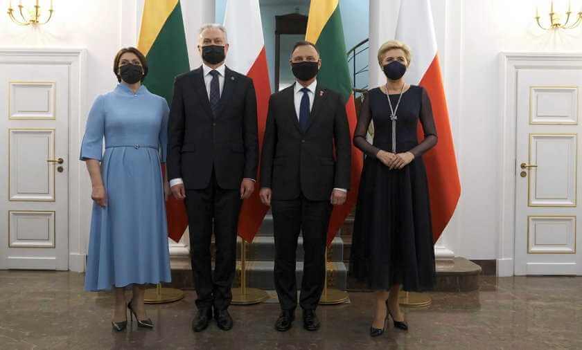 Prezydenci czterech państw złożą dziś wizytę w Polsce