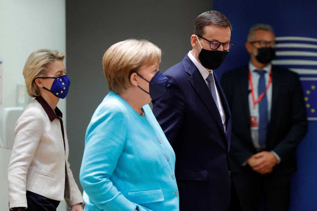 "Die Welt": Koniec uprzejmości - Angela Merkel straciła cierpliwość do Polski