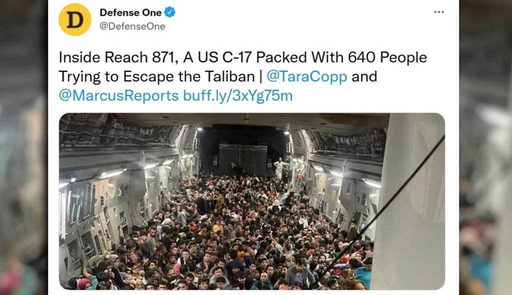 To zdjęcie obiegło cały świat. 640 Afgańczyków uciekało z kraju na pokładzie C-17
