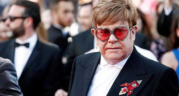 Elton John podał nowe informacje na temat swojego zdrowia po tym, jak przeszedł załamanie na scenie