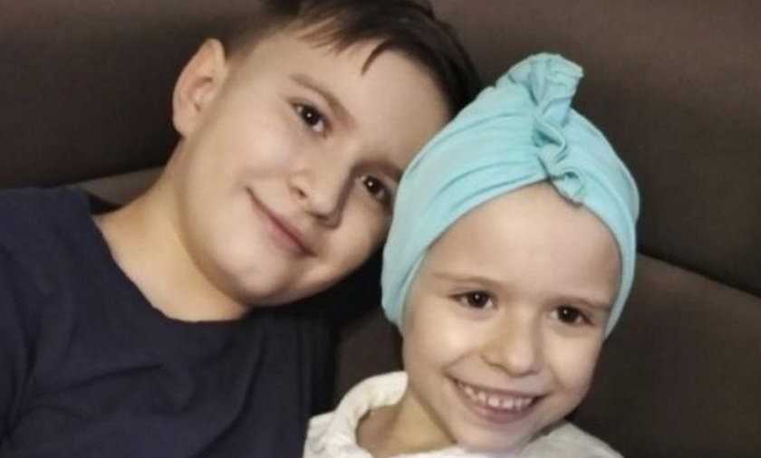Najpierw na białaczkę zachorowała Julka, potem raka wykryto u jej brata. Ogromna tragedia rodziny ze Zdzieszowic