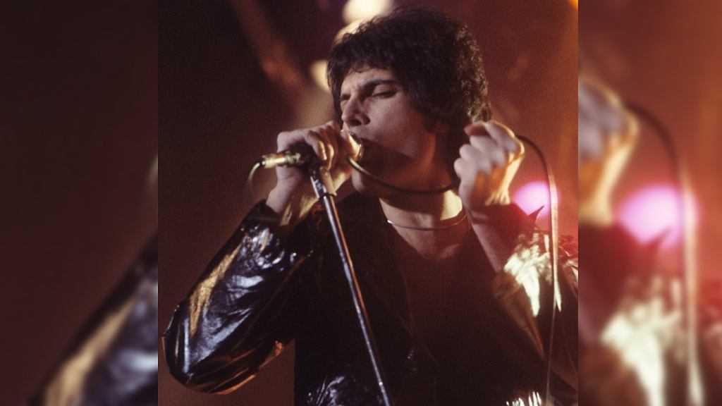 TVP pokazała film "Bohemian Rhapsody". A po nim homofobiczną debatę. "Mercury się nie afiszował"
