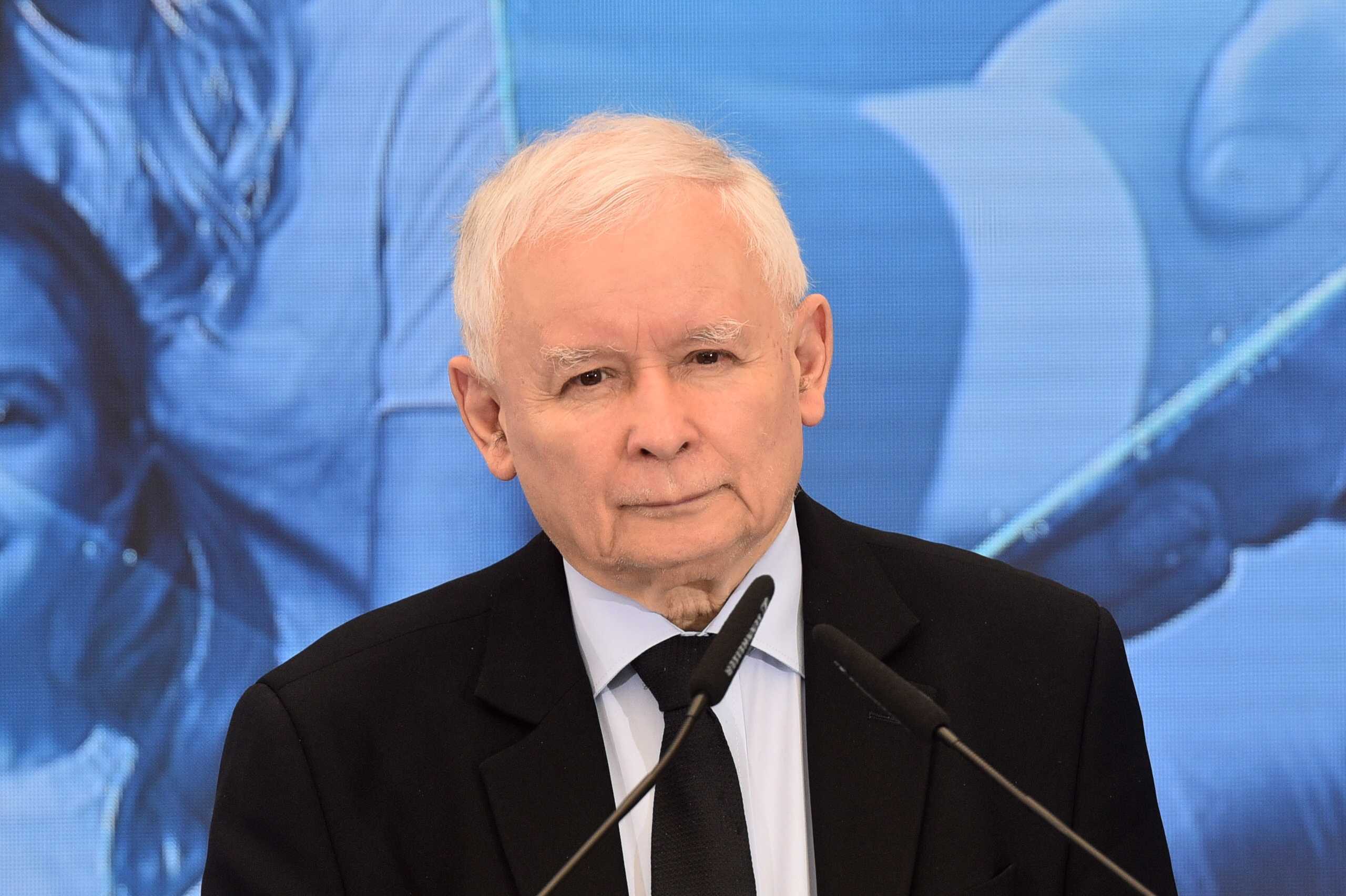 Jarosław Kaczyński został zapytany o to, czy "rząd trzyma się na Łukaszu Mejzie". Prezes PiS odpowiedział krótko!