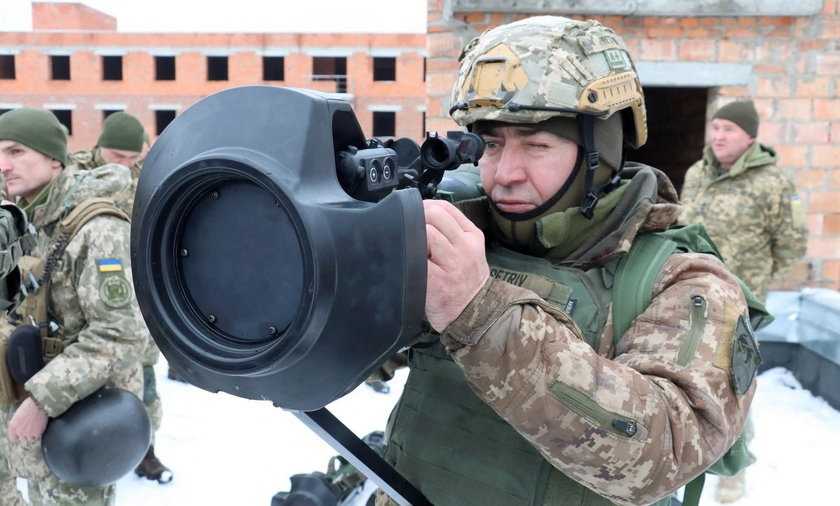 Atak Rosji na Ukrainę to będzie "krwawa łaźnia". Polski generał wskazuje, że ta broń może zmienić wynik starcia