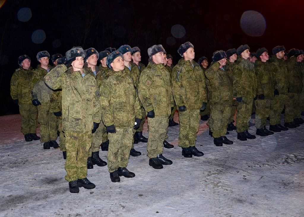 Rosja przerzuca wojska desantowe w pobliże Ukrainy. Spadochroniarze w Brześciu pod polską granicą