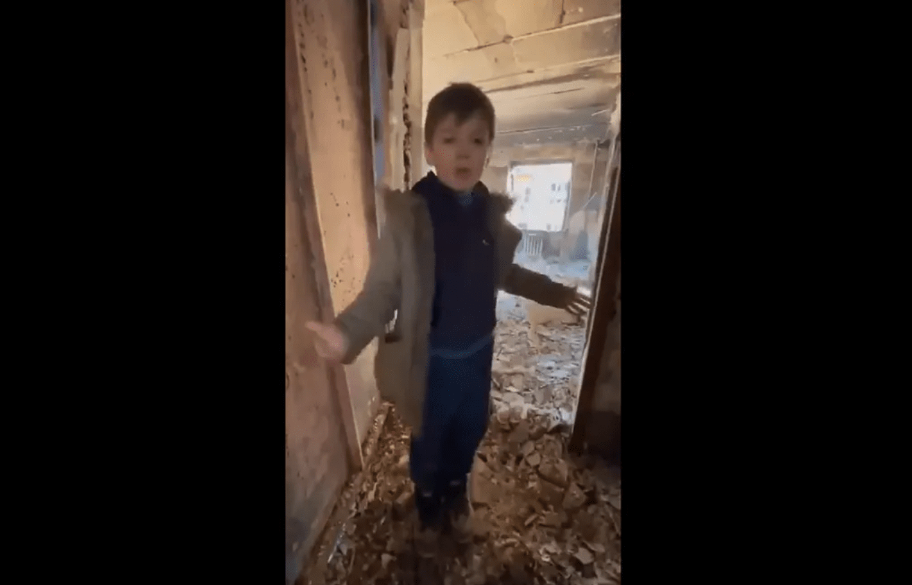 Siedmioletni Makar dziękuje "zbawicielom" z Rosji. Nie bał się zagłuszających go wybuchów