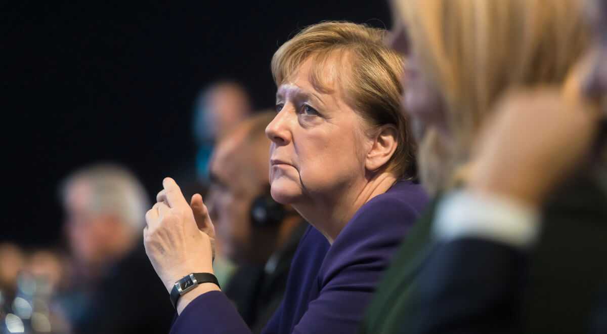 Reakcje polskich polityków po słowach Angeli Merkel o wojnie w Ukrainie. "Jest współodpowiedzialna"