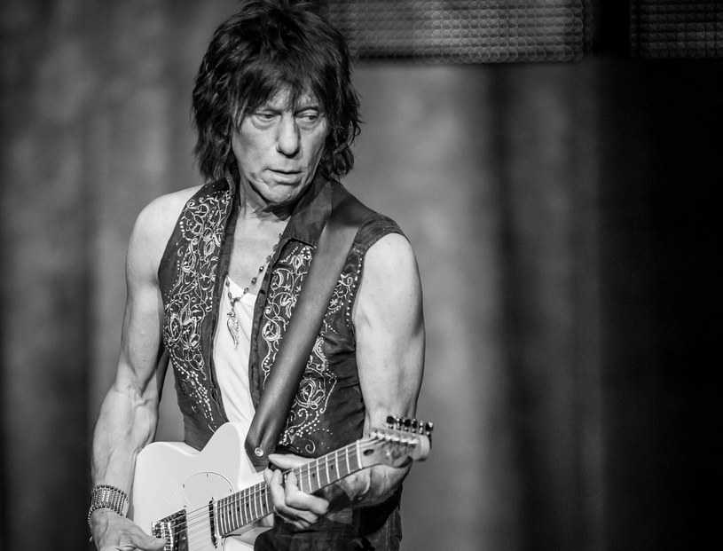 Nie żyje legendarny gitarzysta. Jeff Beck zmarł na zapalenie opon mózgowych