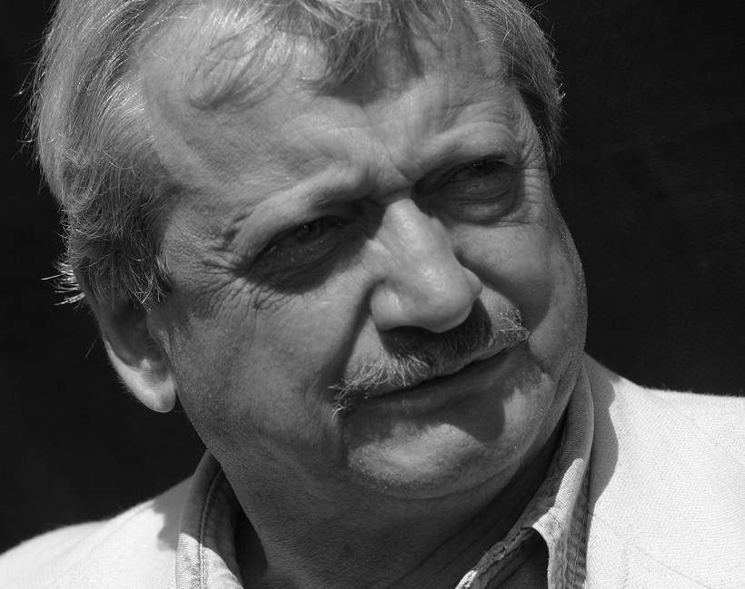 Zmarł reżyser "Lokatorów", widzowie poznali go w filmie "Rejs". Feridun Erol miał 85 lat